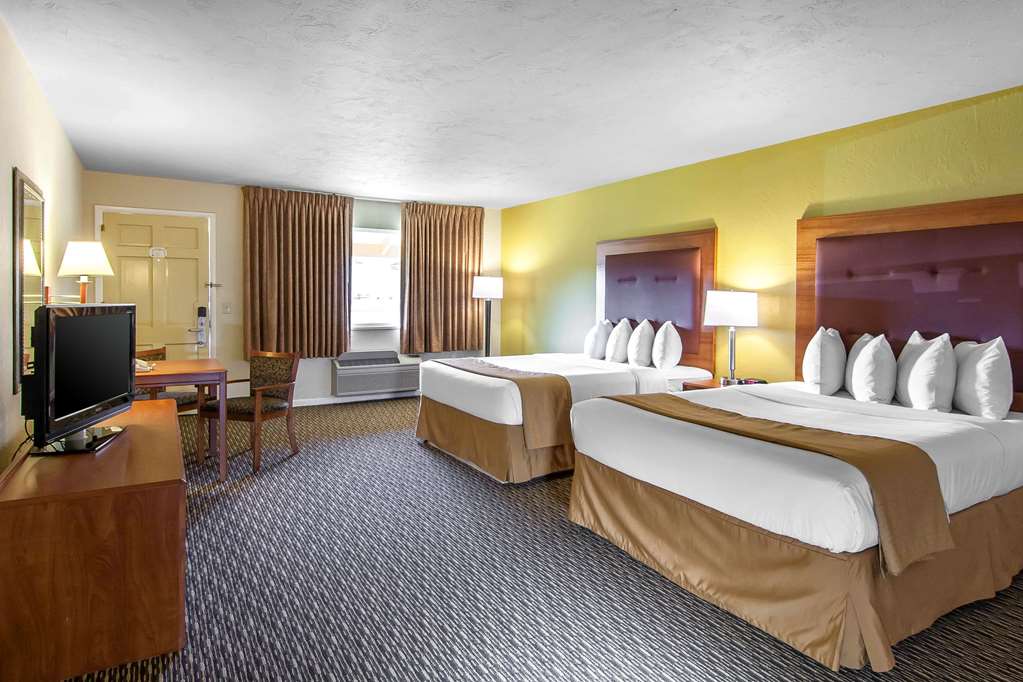 Quality Inn & Suites at Coos Bay - photo 8