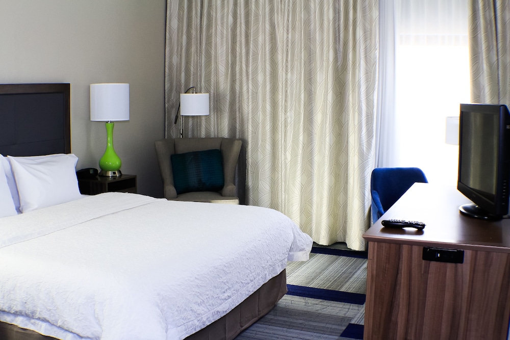 Hampton Inn Birmingham Trussville - photo 7