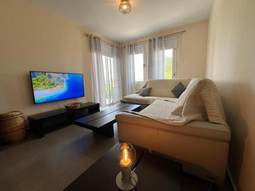 Sea View Eco Apartment B110
