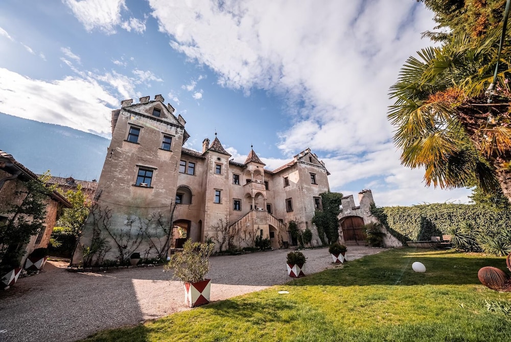 Ansitz Zinnenberg — hotel in San Michele