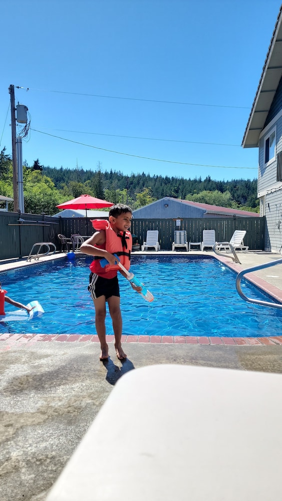 Fidalgo Country Inn - photo 35