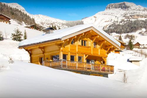 Chalet Le Charmieux OVO Network — 4-Star Luxury Hotel in Le Grand-Bornand, France