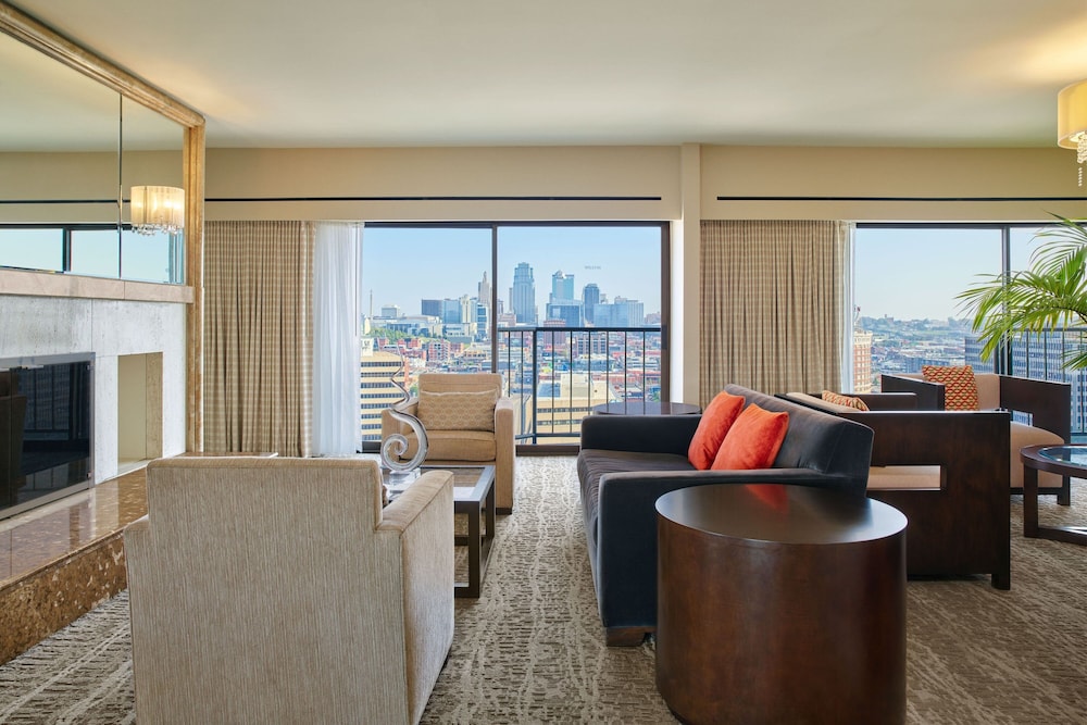 The Westin Kansas City at Crown Center - photo 31