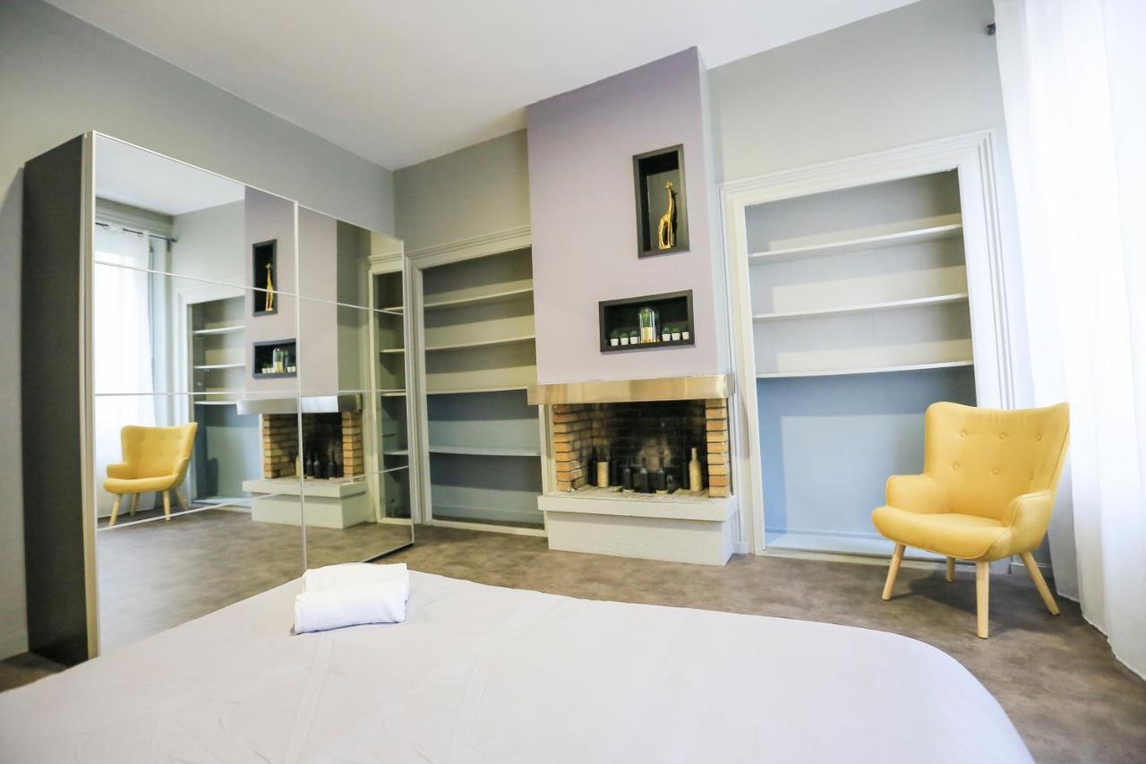 La Jungle T5 Hypercentre Chic Et Cosy Wifi Netflix Par Sovalfi — Saint Etienne