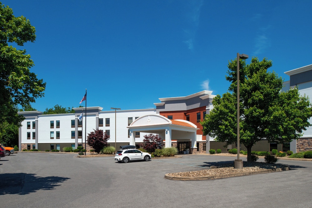 Holiday Inn Express Lewisburg New Columbia by IHG - photo 60