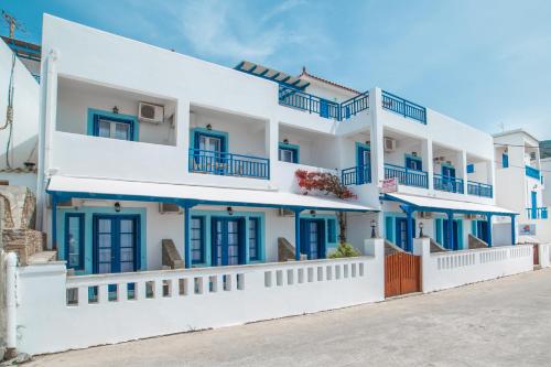 Sunsetview1 Studios - carbon neutral hotel in Unknown City