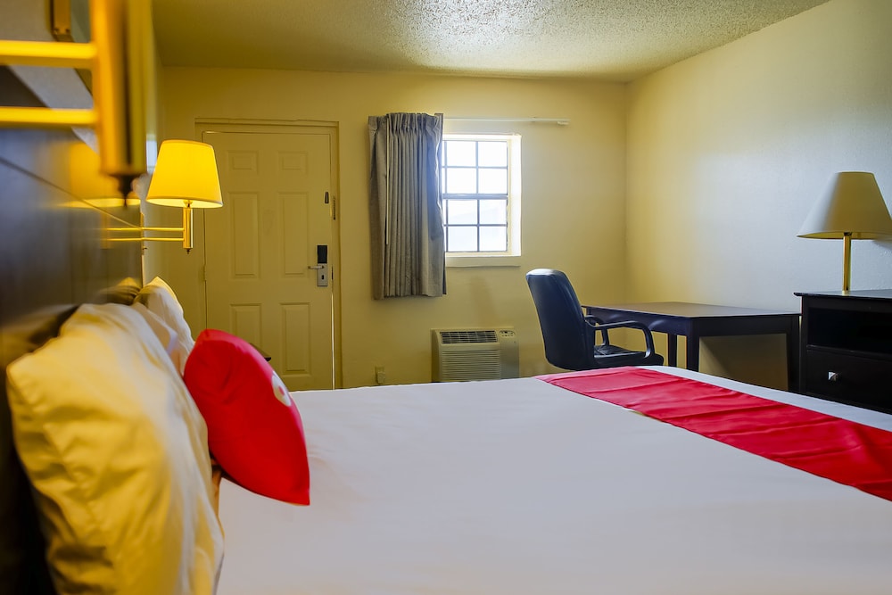 Duncan Inn by OYO OK Hwy 81 Near Chisholm Casino - photo 8
