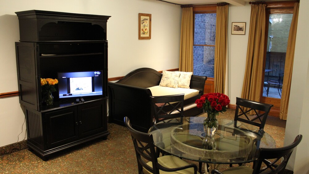 Blue Moon Boutique Hotel - photo 12