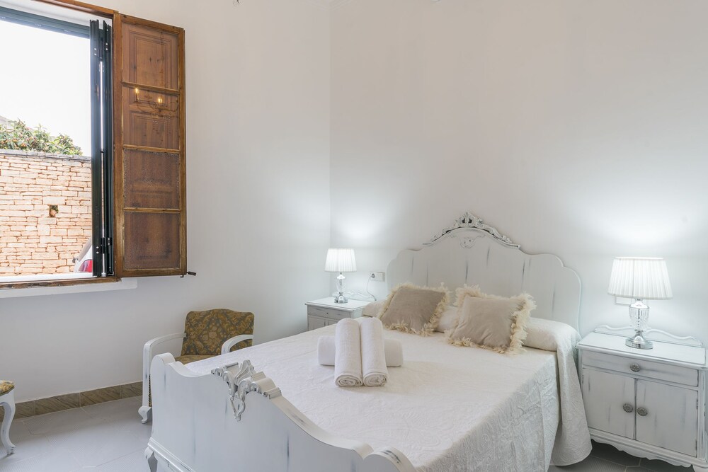 Jofres House — Ses Salines — photo 4