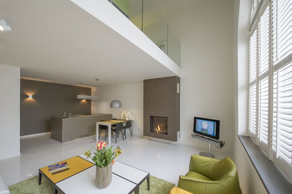 Innova Housing — 4-Star Luxury Hotel in Maastricht, Netherlands