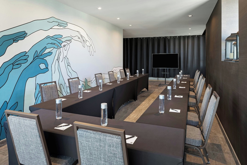 AC Hotel by Marriott Beverly Hills - photo 34