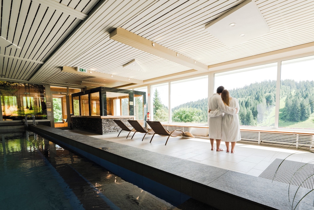 Waldhotel am Notschreipass — 4-Star Luxury Hotel in Todtnau, Germany