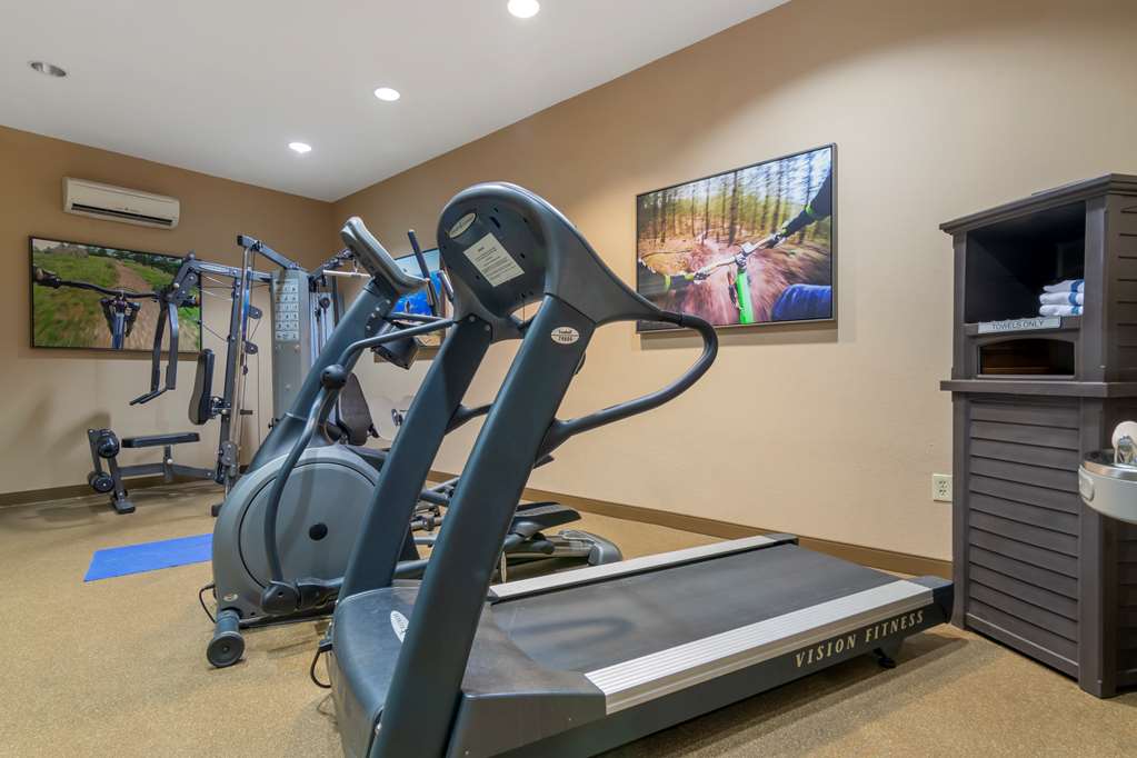 Best Western Plus Butterfield Inn - photo 31