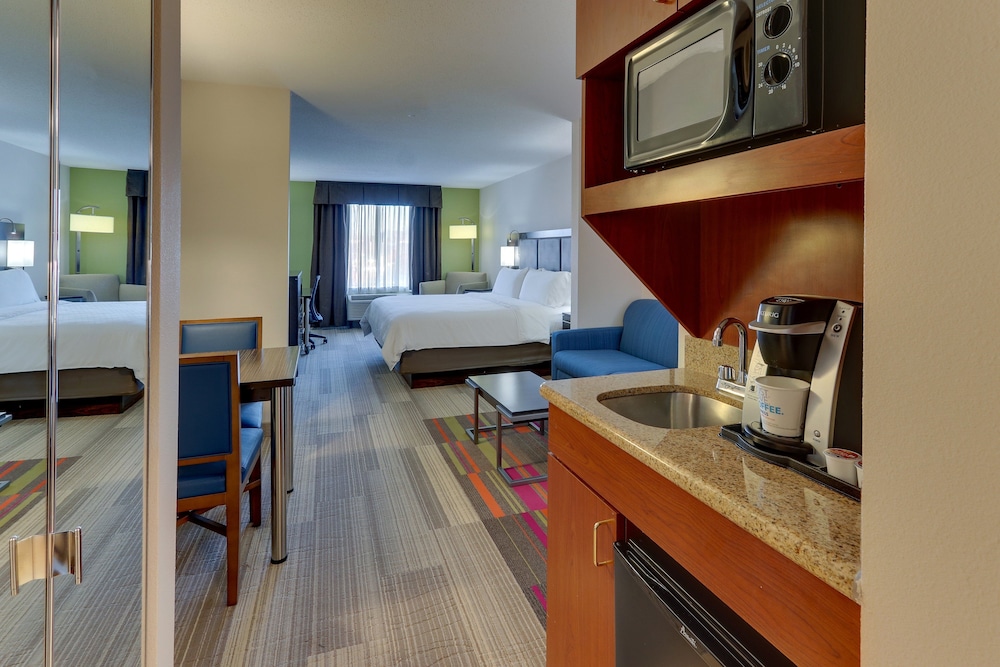 Holiday Inn Express Hotel & Suites Dayton Centerville by IHG - photo 10