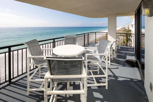 Nautilus 1601 Gulf Front 2 BR 6th Flr — 4-Star Luxury Hotel in Fort Walton Beach, United States