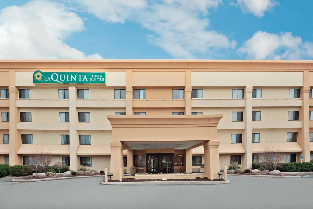La Quinta Inn & Suites by Wyndham Mansfield OH - photo 2