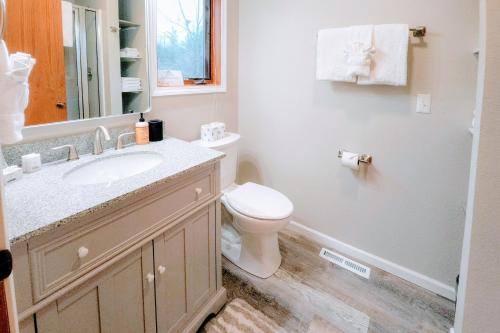 Cottage on the Green — 4-Star Luxury Hotel in Stevens Point, United States