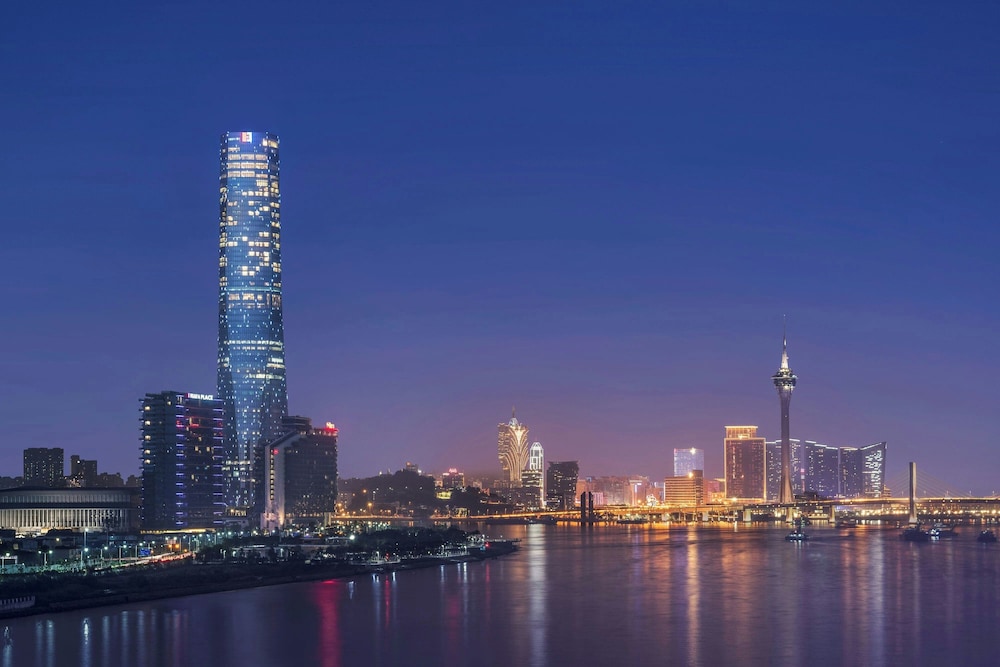 The St. Regis Zhuhai — 5-Star Luxury Hotel in Zhuhai, People's Republic of China