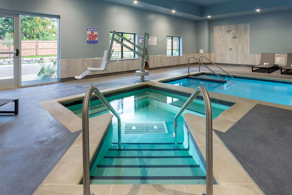 Baymont Inn & Suites by Wyndham Madison - photo 13