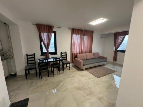 Everest 33 Ap 4 — 4-Star Luxury Hotel in Bucharest, Romania