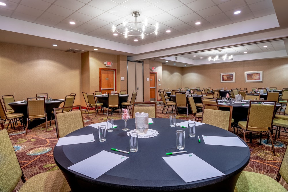 Holiday Inn Manassas Battlefield by IHG - photo 25