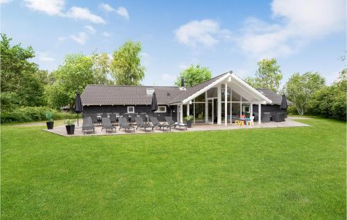 Awesome Home In Væggerløse With Sauna — 5-Star Luxury Hotel in None, Denmark