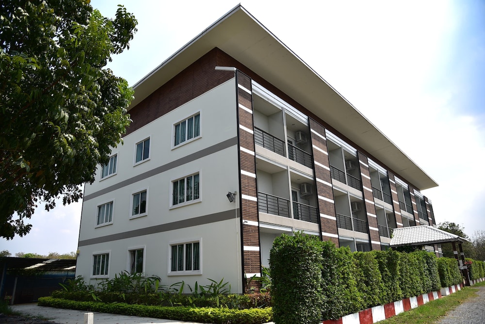 Ploynamkang Resort — hotel in Sung Noen