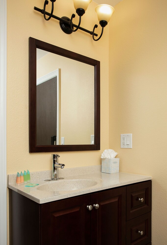 The Monarch Inn - photo 7