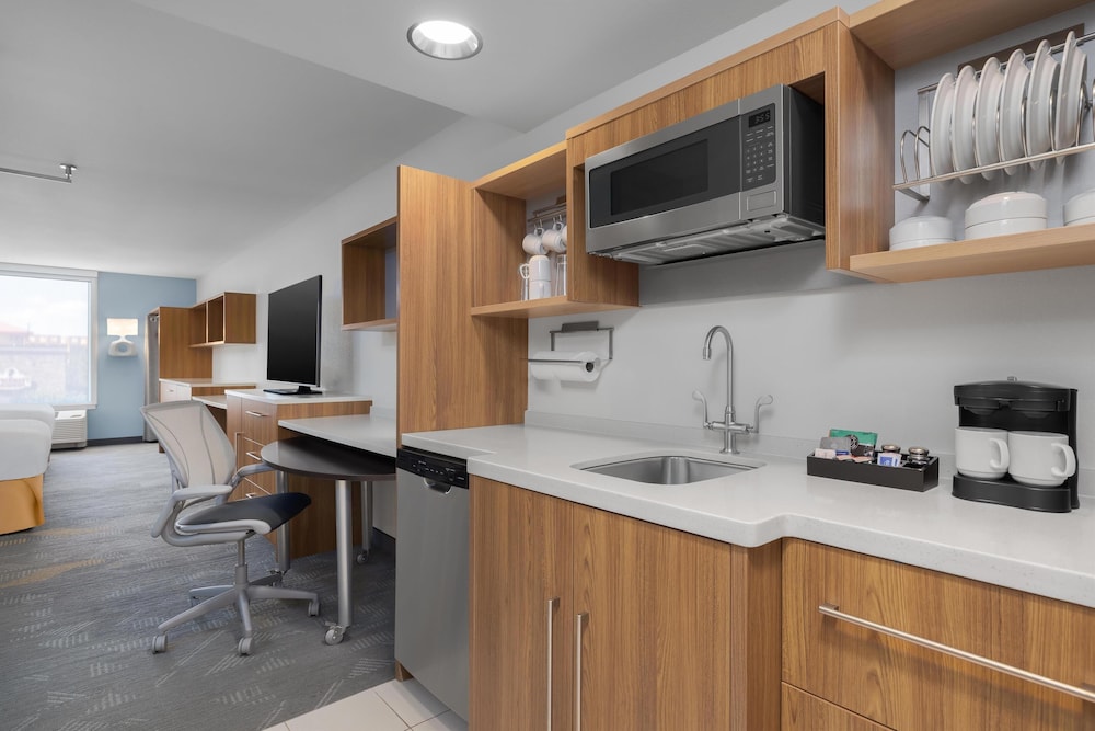 Home2 Suites by Hilton Idaho Falls - photo 13