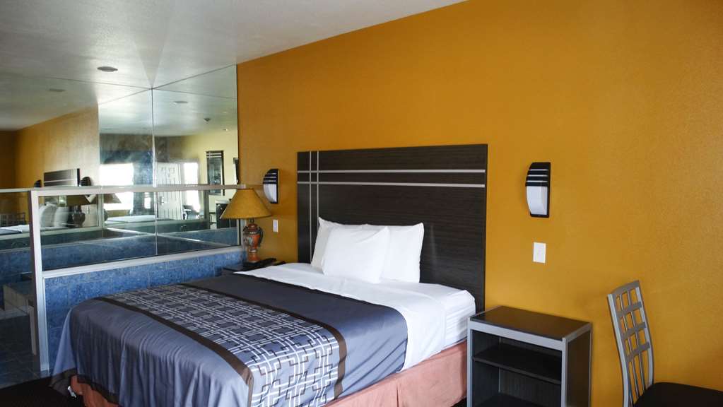 Motel 6 Houston TX Willowbrook Mall - photo 9