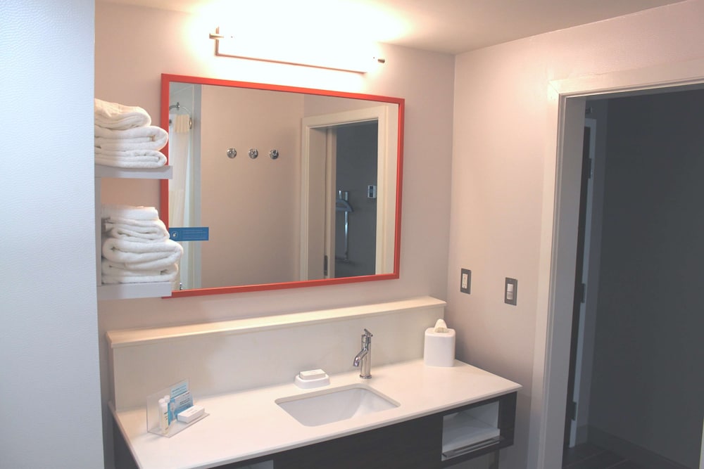 Hampton Inn by Hilton Forsyth - photo 29