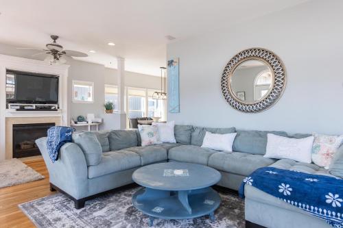 40 East Peach Bound by Oak Island Accommodations - photo 6