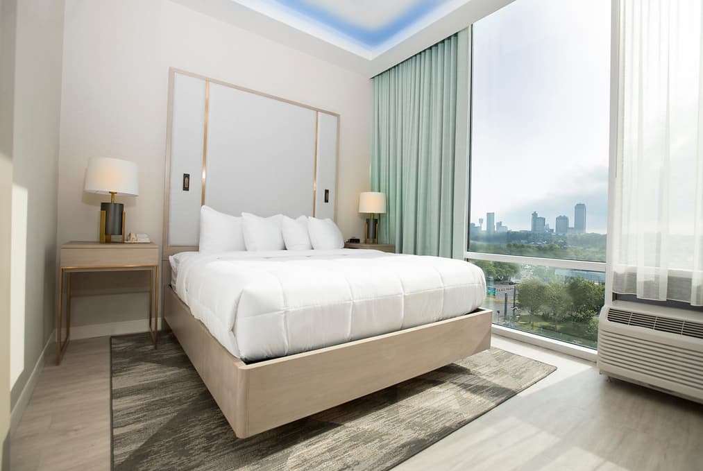 Wyndham Garden at Niagara Falls - photo 14