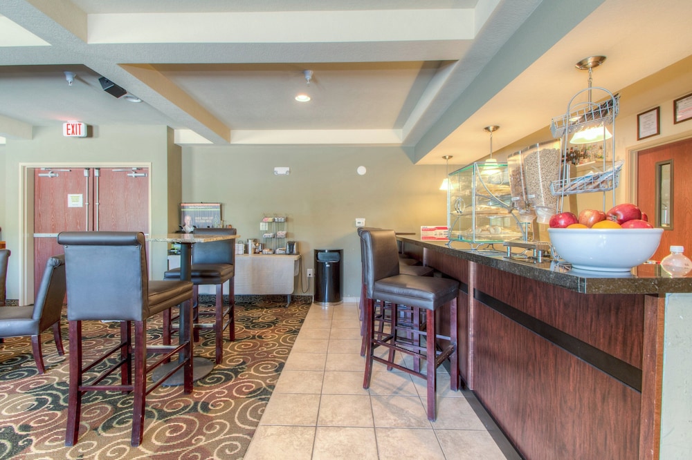 Cobblestone Inn & Suites Wray - photo 42