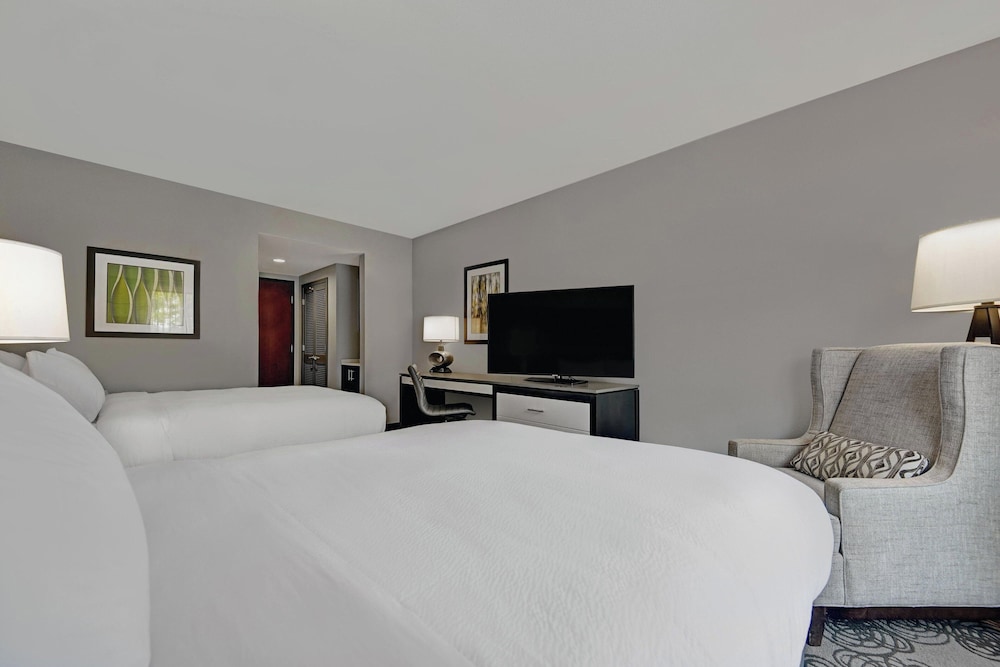 Four Points by Sheraton Birmingham Homewood - photo 9