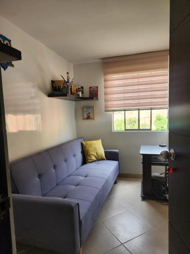 Habitación con sofacama apto compartido in Envigado, Colombia