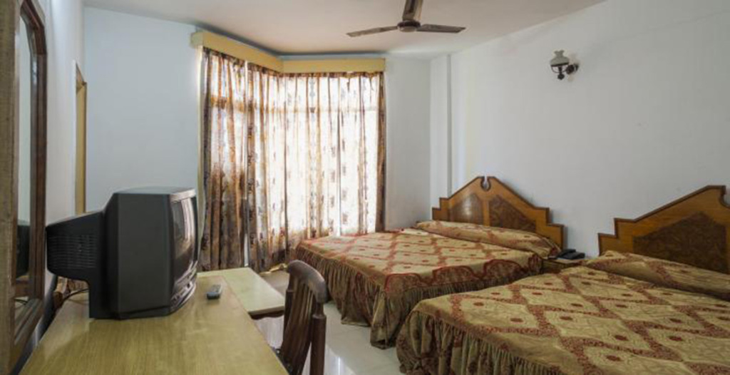 Hotel Malti Palace — Katra — photo 2