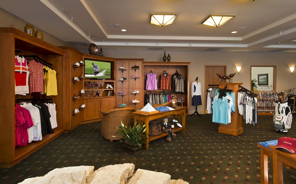 Eaglewood Resort and Spa - photo 28