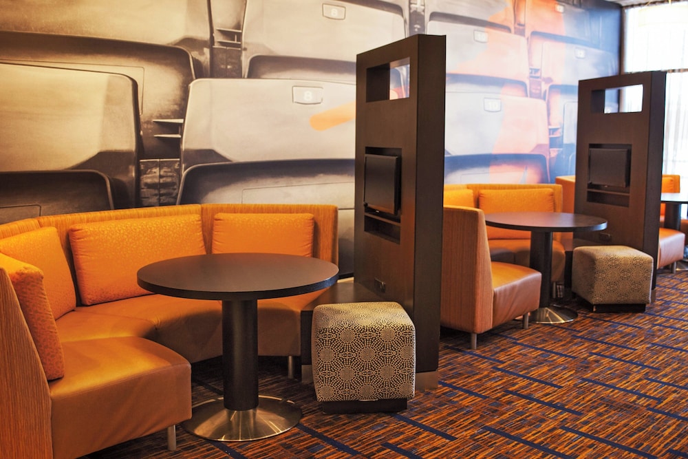 Courtyard Aberdeen at Ripken Stadium - photo 2