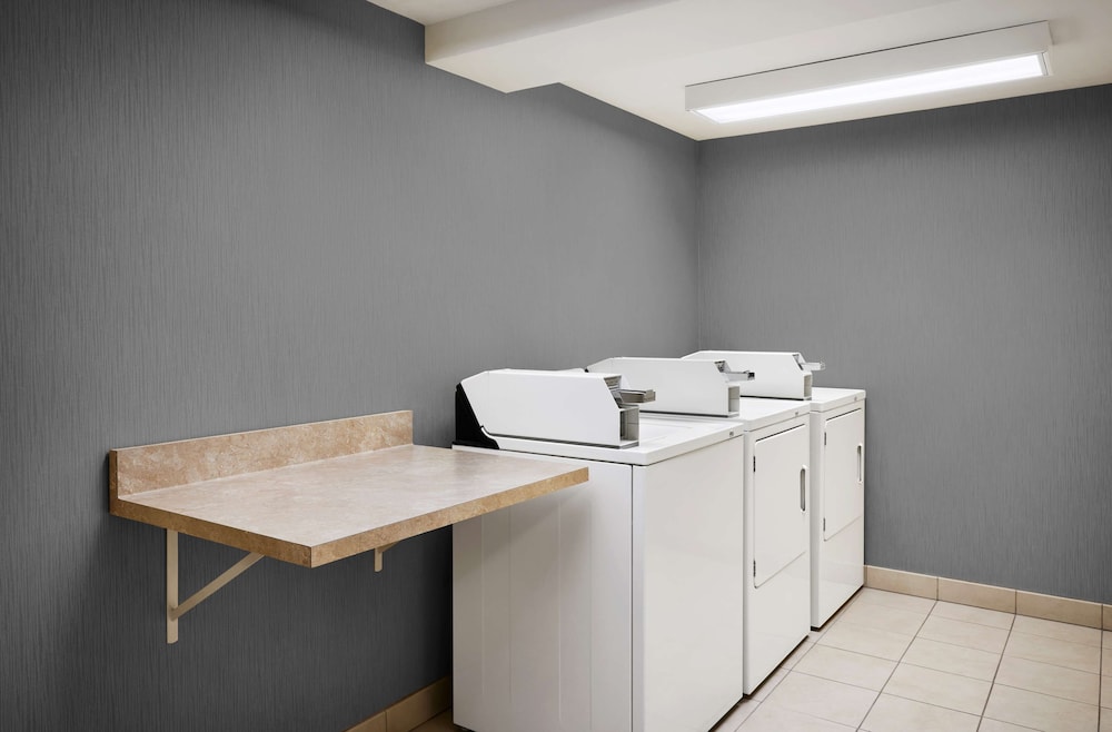 Hilton Garden Inn Allentown West - photo 20