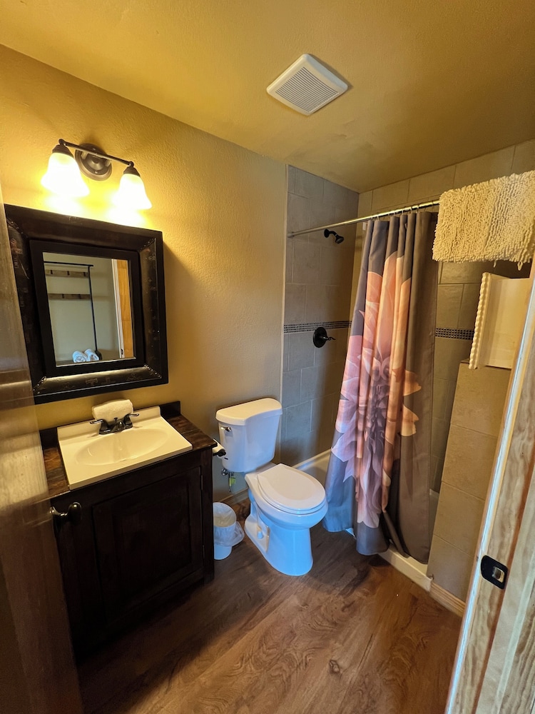 Alpine City Place - photo 20