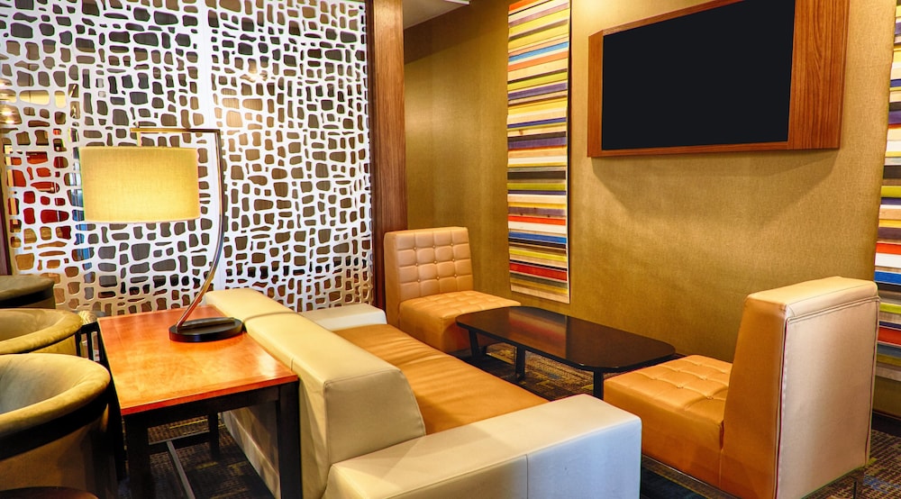 Holiday Inn Express Bordentown Trenton South by IHG - photo 41