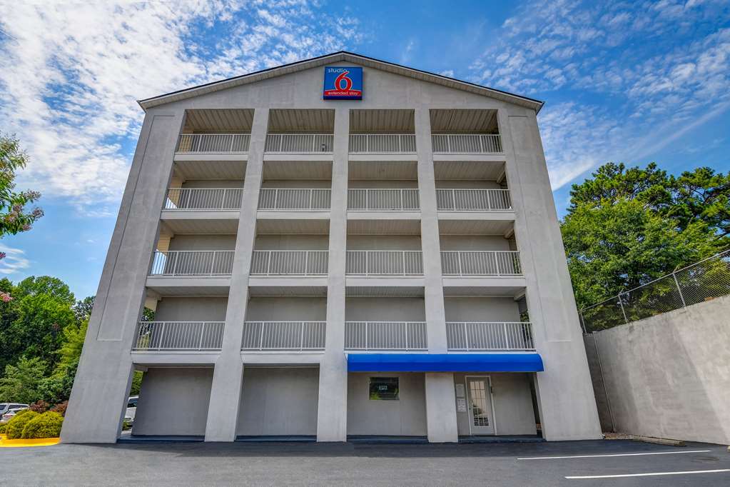 Studio 6 Atlanta GA Chamblee - photo 3