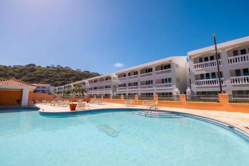 Golden Dream Villas & Studio A B Pool View — 4-Star Luxury Hotel in Isabela, Puerto Rico