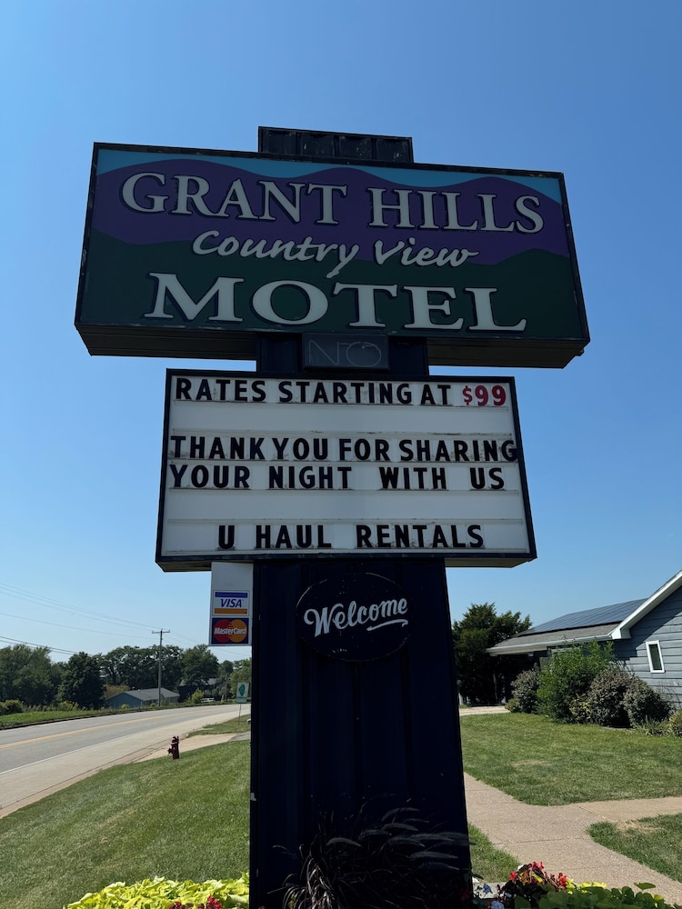 Grant Hills Motel — hotel in Galena