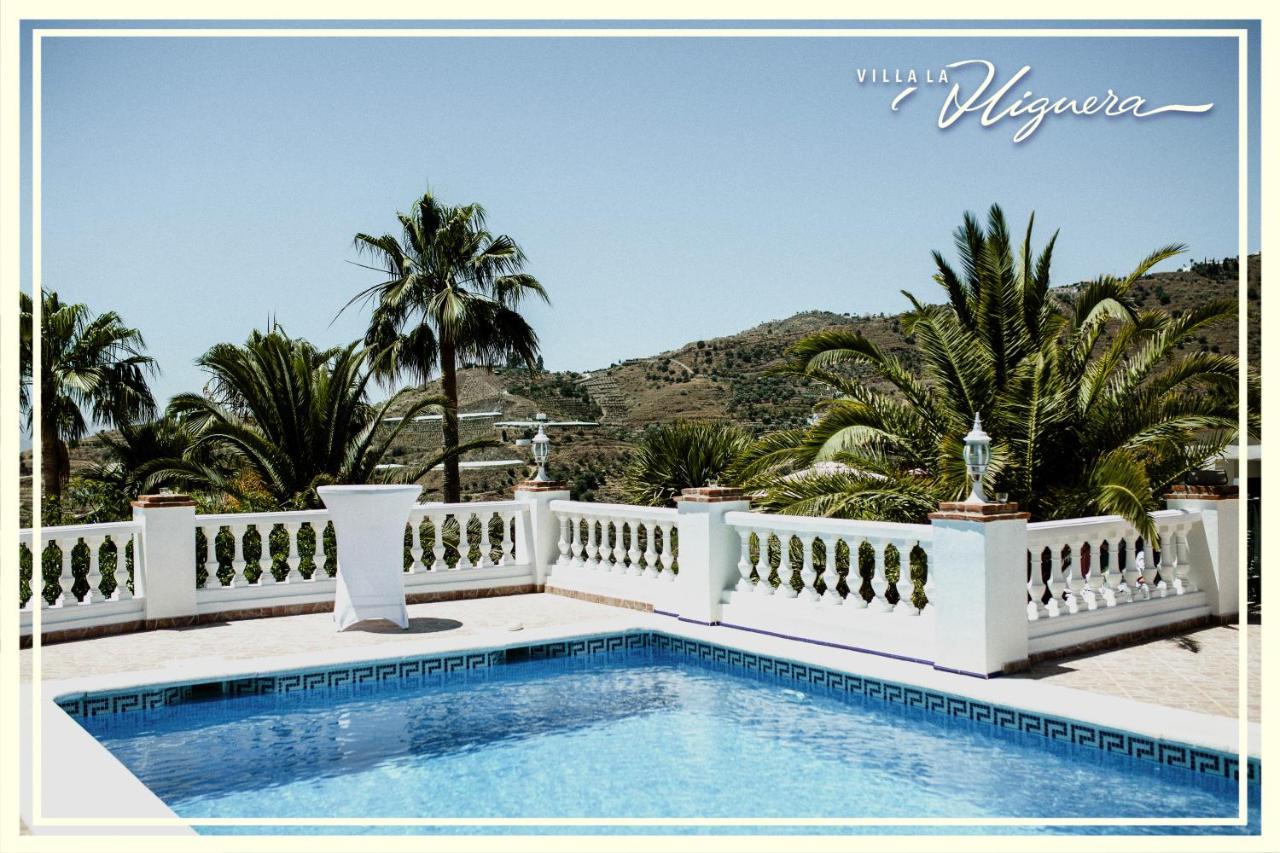 Villa la Higuera — 4-Star Luxury Hotel in Sayalonga, Spain