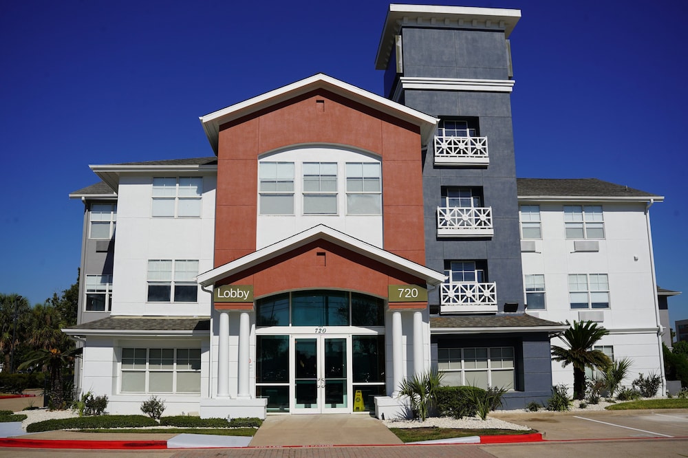 Candlewood Suites Houston Space Center Webster - photo 15