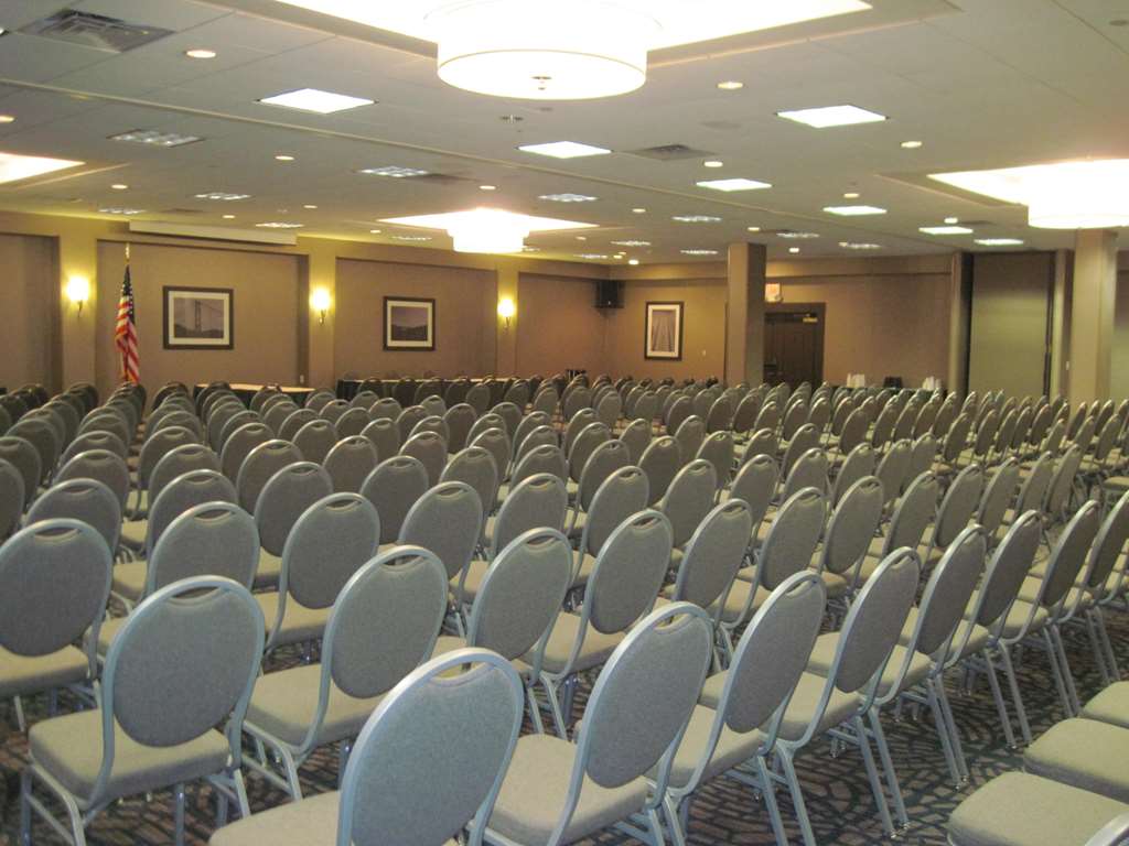 Best Western Plus Kingston Hotel And Conference Center - photo 48