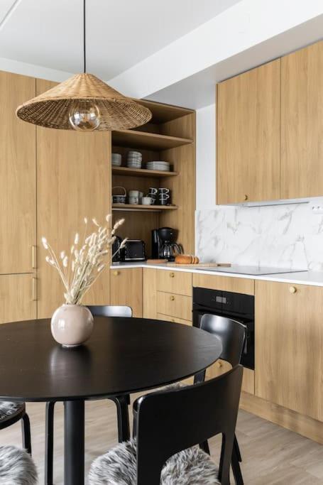 Satamanhelmen Nakoalahuoneisto in Oulu, Finland