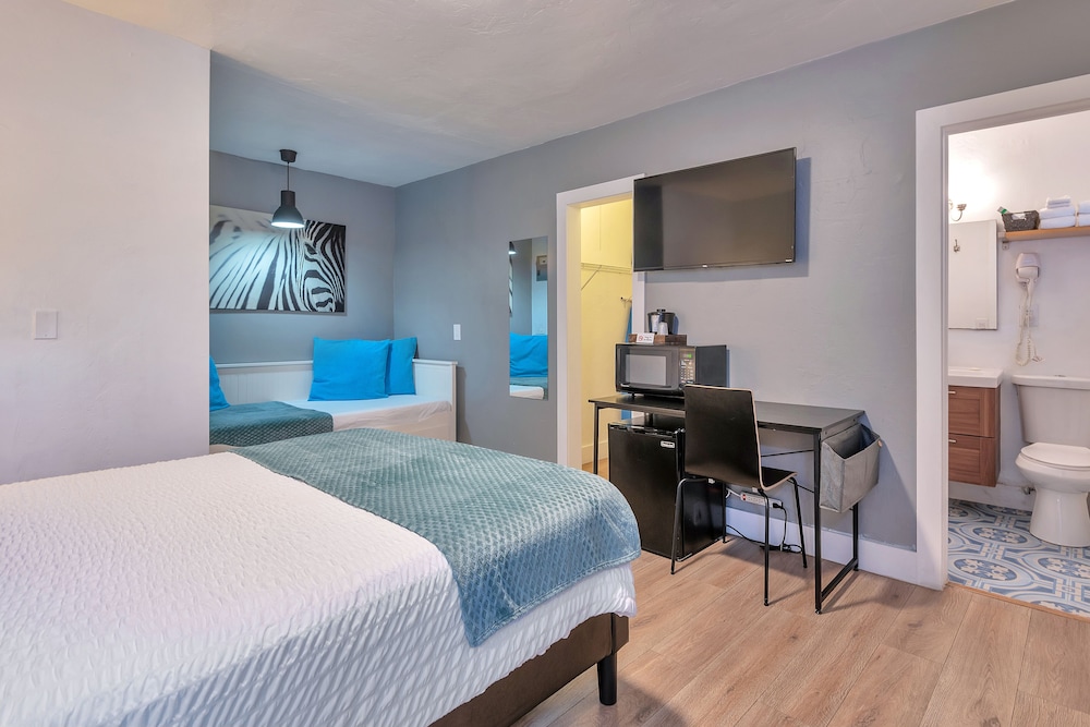 Oasis Hotel - photo 44